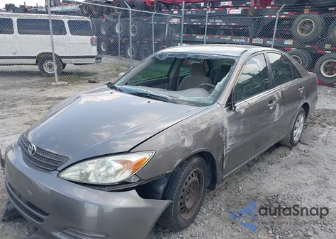 2002 Toyota Camry Le из США, поврежденный, VIN 4T1BE32K22U518449